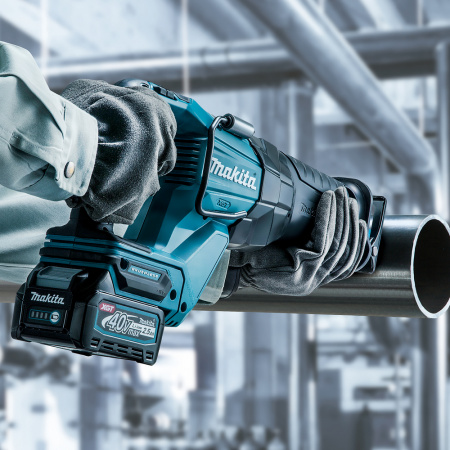Сабельная пила XGT Makita JR001GZ