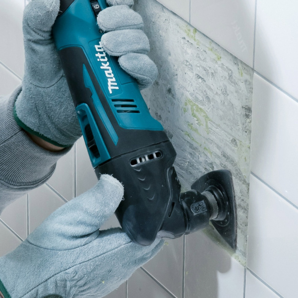 Аккумуляторный мультитул Makita DTM50Z