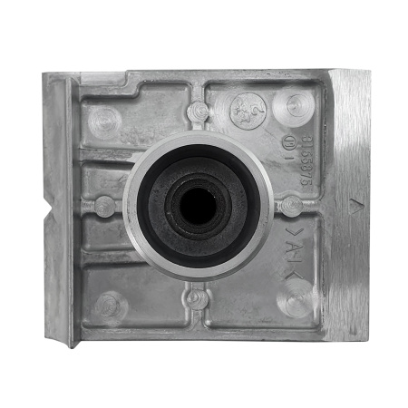 Переднее основание корпуса Makita 316963-3