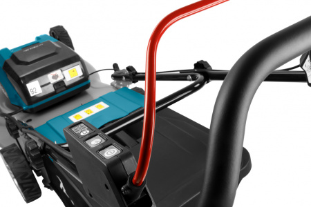 Аккумуляторная газонокосилка Makita DLM460PT2