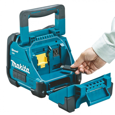 Аудиоколонка Makita DMR202