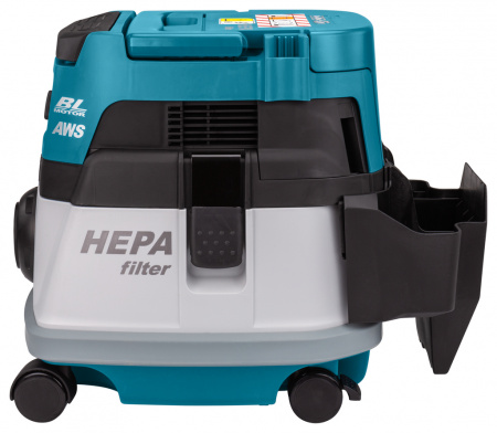 Аккумуляторный пылесос Makita DVC867LZX4