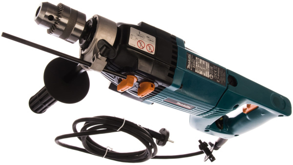 Дрель алмазного бурения Makita 8406C
