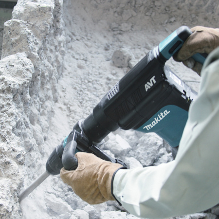 Молоток отбойный SDS-Max Makita HM1111C