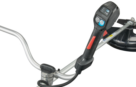 Аккумуляторный триммер Makita UR006GZ06