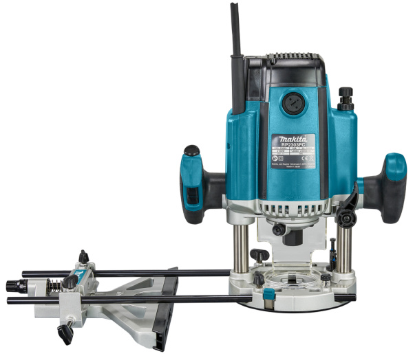 Фрезер Makita RP2303FCXJ
