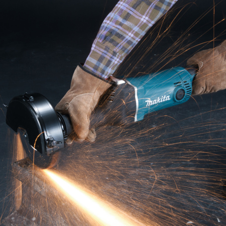 Шлифмашина прямая Makita GS6000