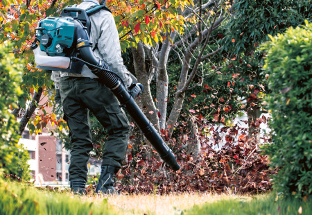 Бензиновая воздуходувка Makita EB5300TH