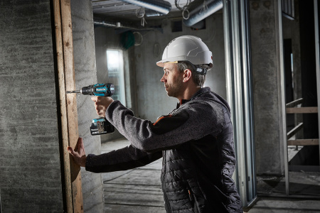 Дрель-шуруповерт ударный LXT Makita DHP485Z