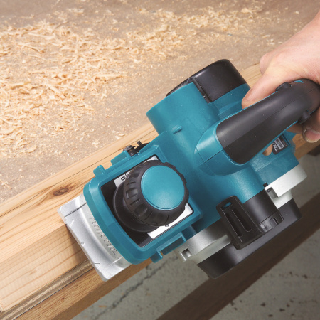 Рубанок Makita KP0810CK