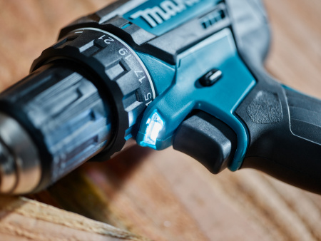 Дрель-шуруповерт LXT Makita DDF482RFJ